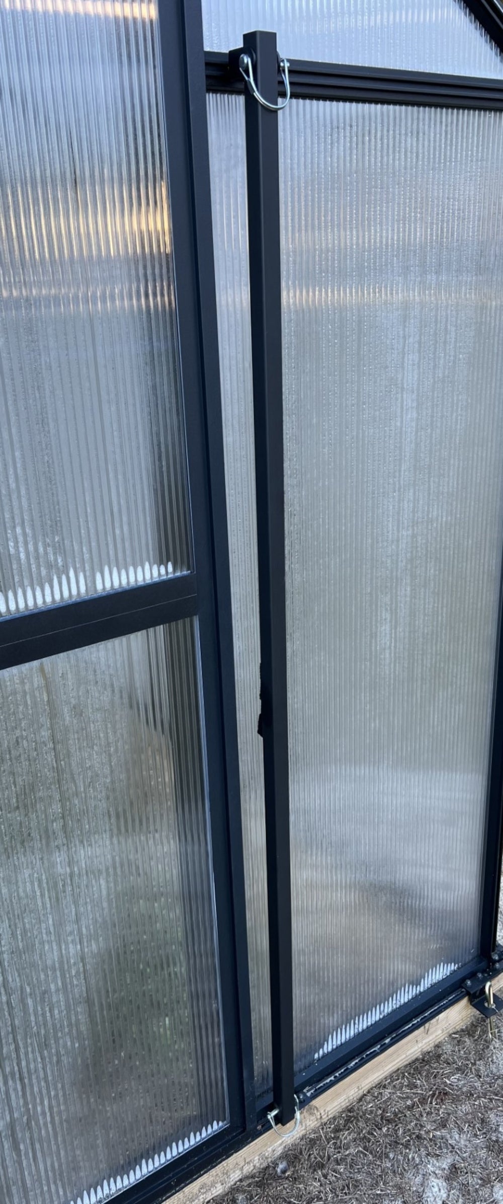Riverstone MONT Greenhouse 8x16